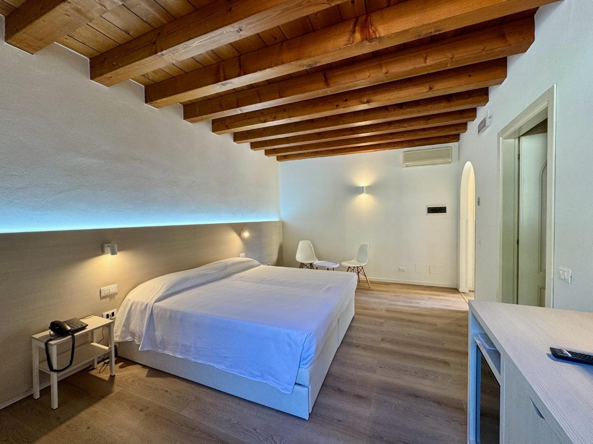 Corte Impero Hotel & Restaurant Affi Eksteriør billede